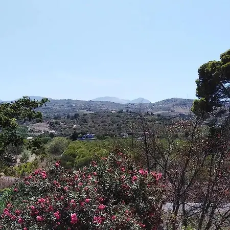 Villa Josie * Campofelice Di Roccella
