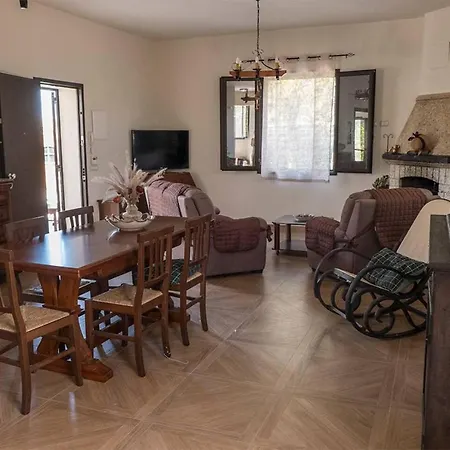 Villa Josie Homestay szállás *